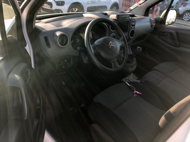 A VENDRE BERLINGO UTILITAIRE 1.6 HDI 75 CV - TVA RECUPERABLE