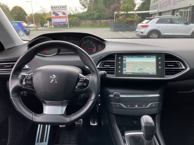 A VENDRE 308 SW 1.2 PURETECH 110 CV S&S STYLE