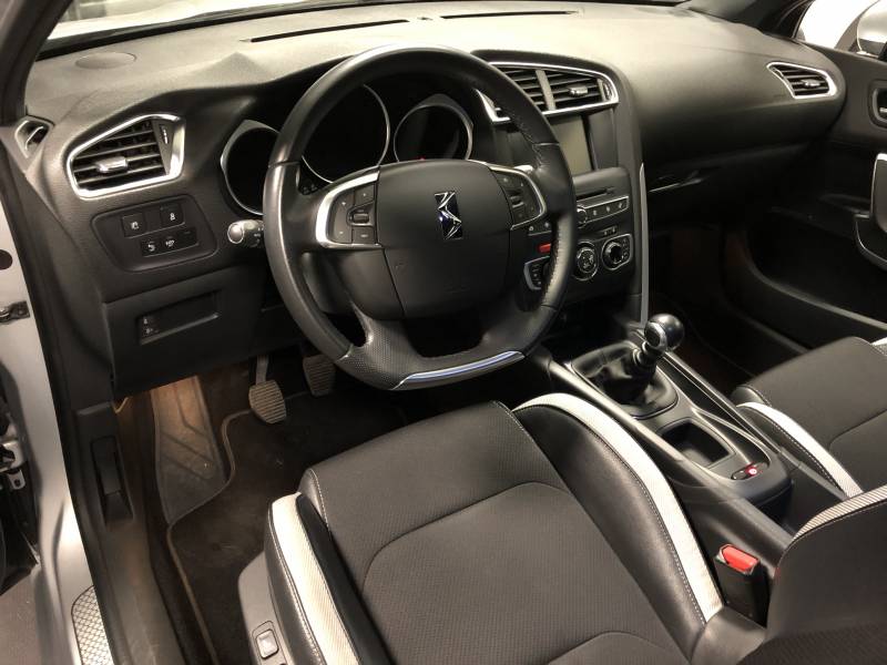 Intérieur DS4 gris aluminium