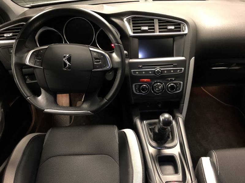 Intérieur DS4 grise