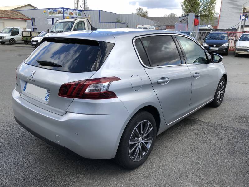 308 d'occasion à La Brède