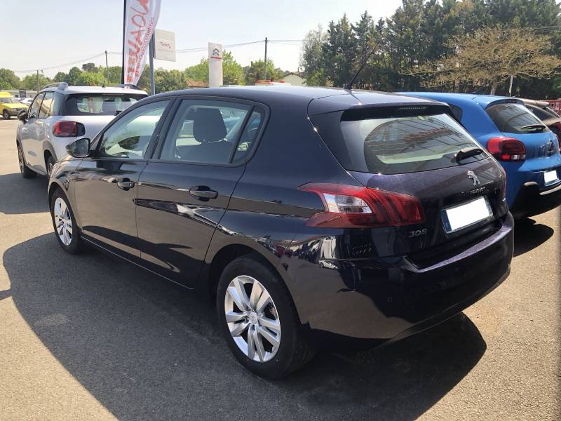 A vendre 308 Diesel 120 chevaux d'occasion à La Brède